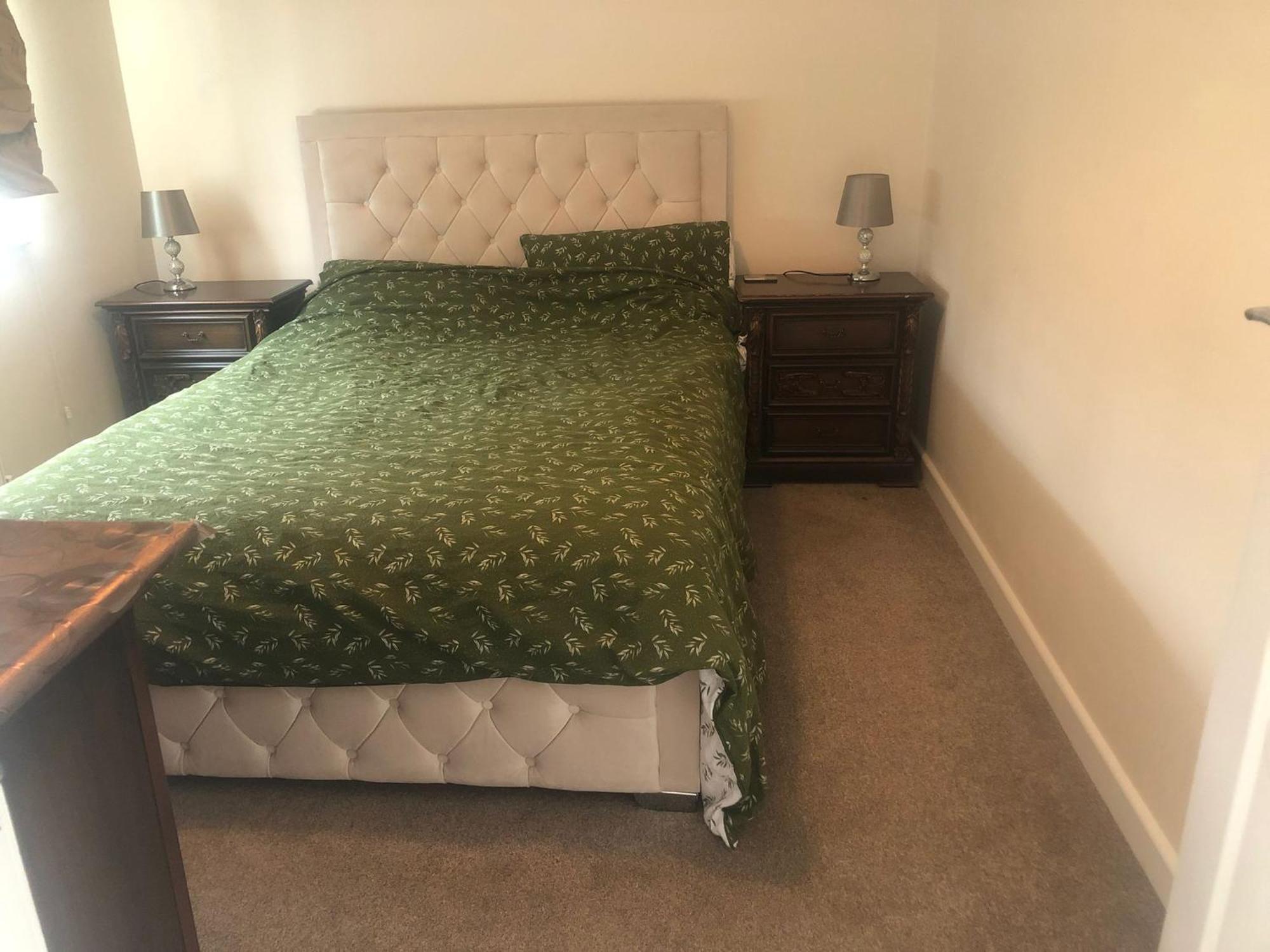 Entire Guest Suite With Gated Property Broad Blunsdon Ngoại thất bức ảnh